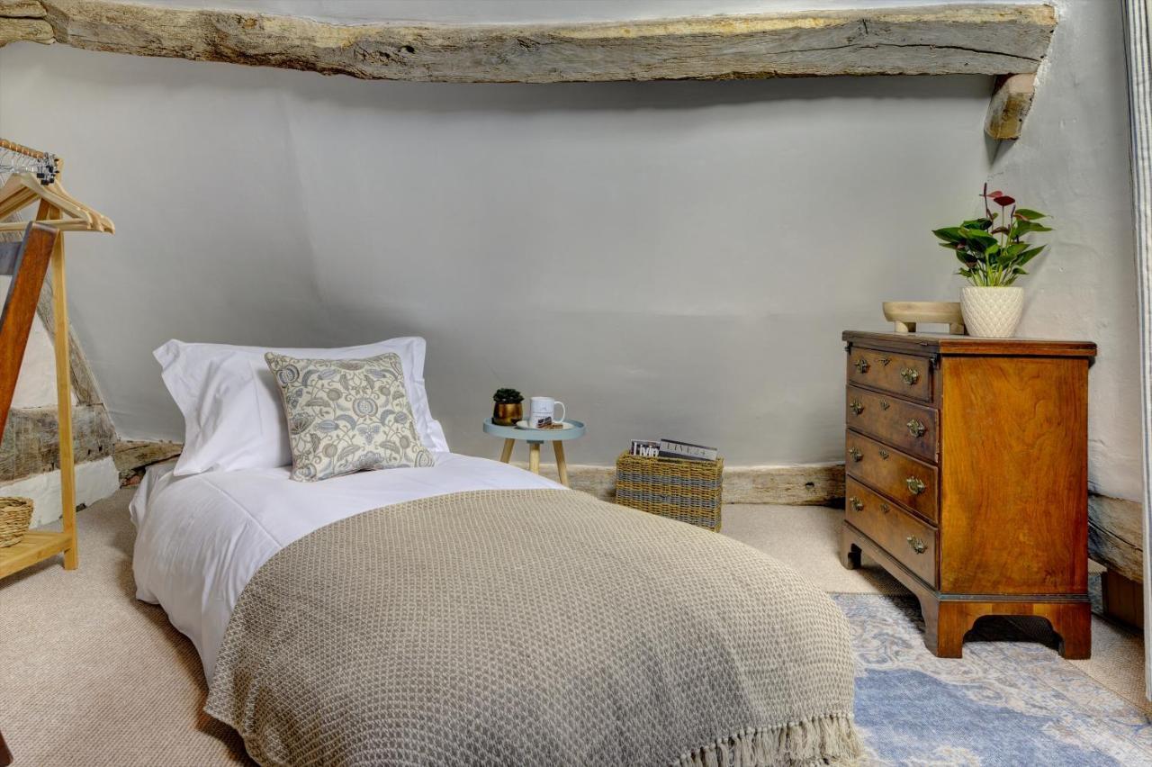 Loft Cottage By Spa Town Property - 2 Bed Tudor Retreat Near To Stratford-Upon-Avon, Warwick & Solihull Dış mekan fotoğraf